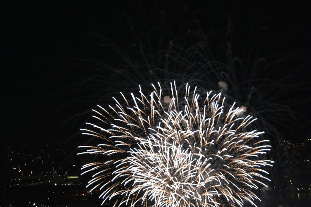 Fyrverkerier över Helsingfors